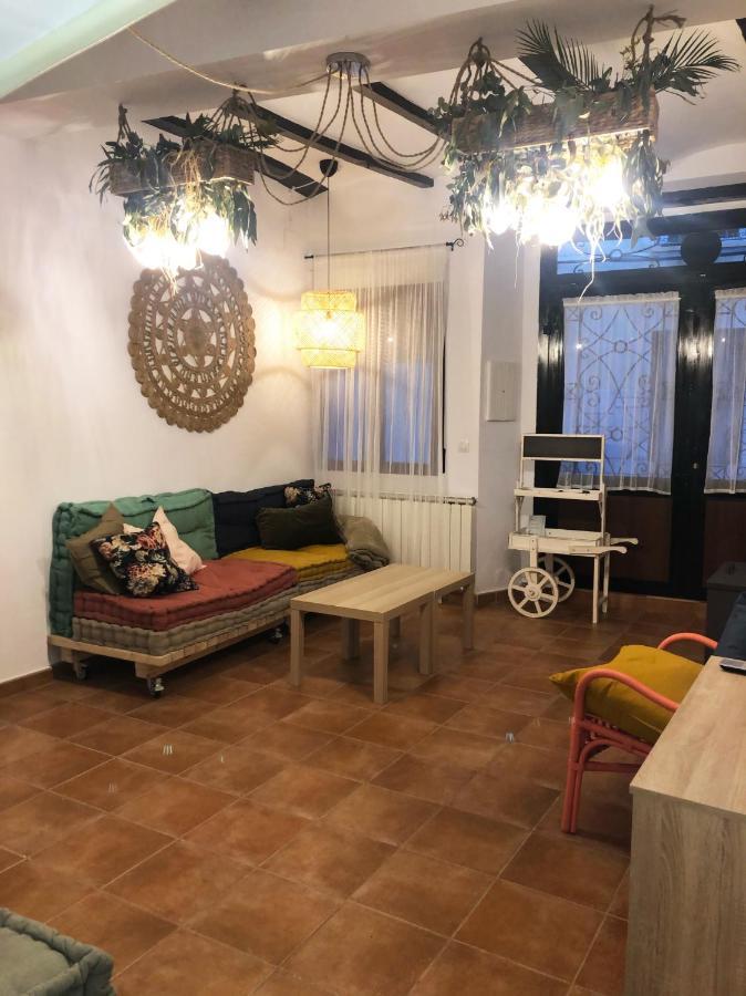 La Casa De La Menora Villa Onil Buitenkant foto
