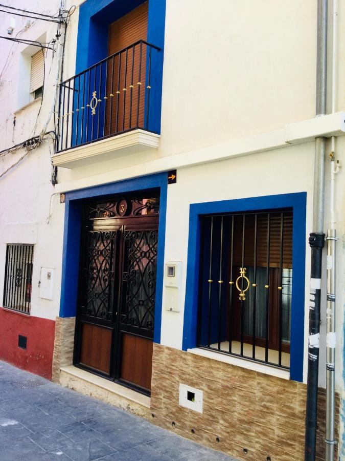 La Casa De La Menora Villa Onil Buitenkant foto